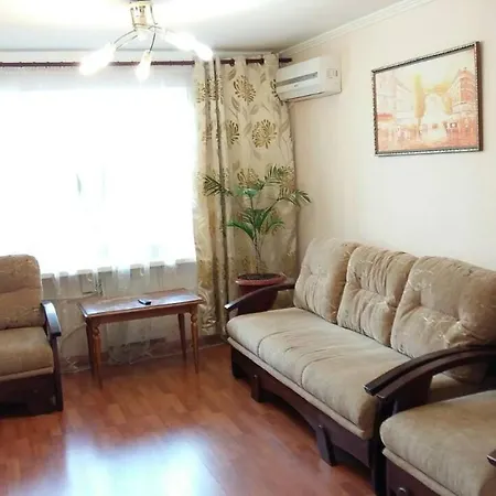 Private Apartment *